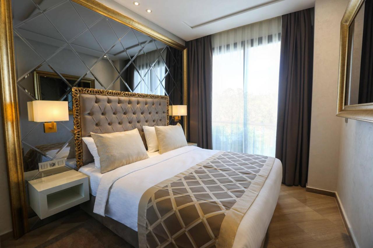 Suite Hotel Casa Diamond Casablanca Bagian luar foto A bedroom at the hotel